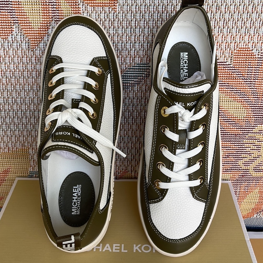 MICHAEL KORS
SHEA LACE UP
FAUX LEATHER
49F3SHFSIL
OLIVE
NEW - Picture 13 of 16